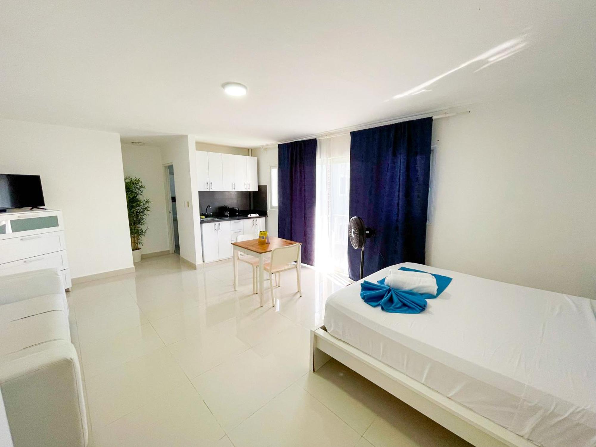 Tropical Adventures Sol Caribe Studios Suites Bavaro Beach & Pool Πούντα Κάνα Εξωτερικό φωτογραφία
