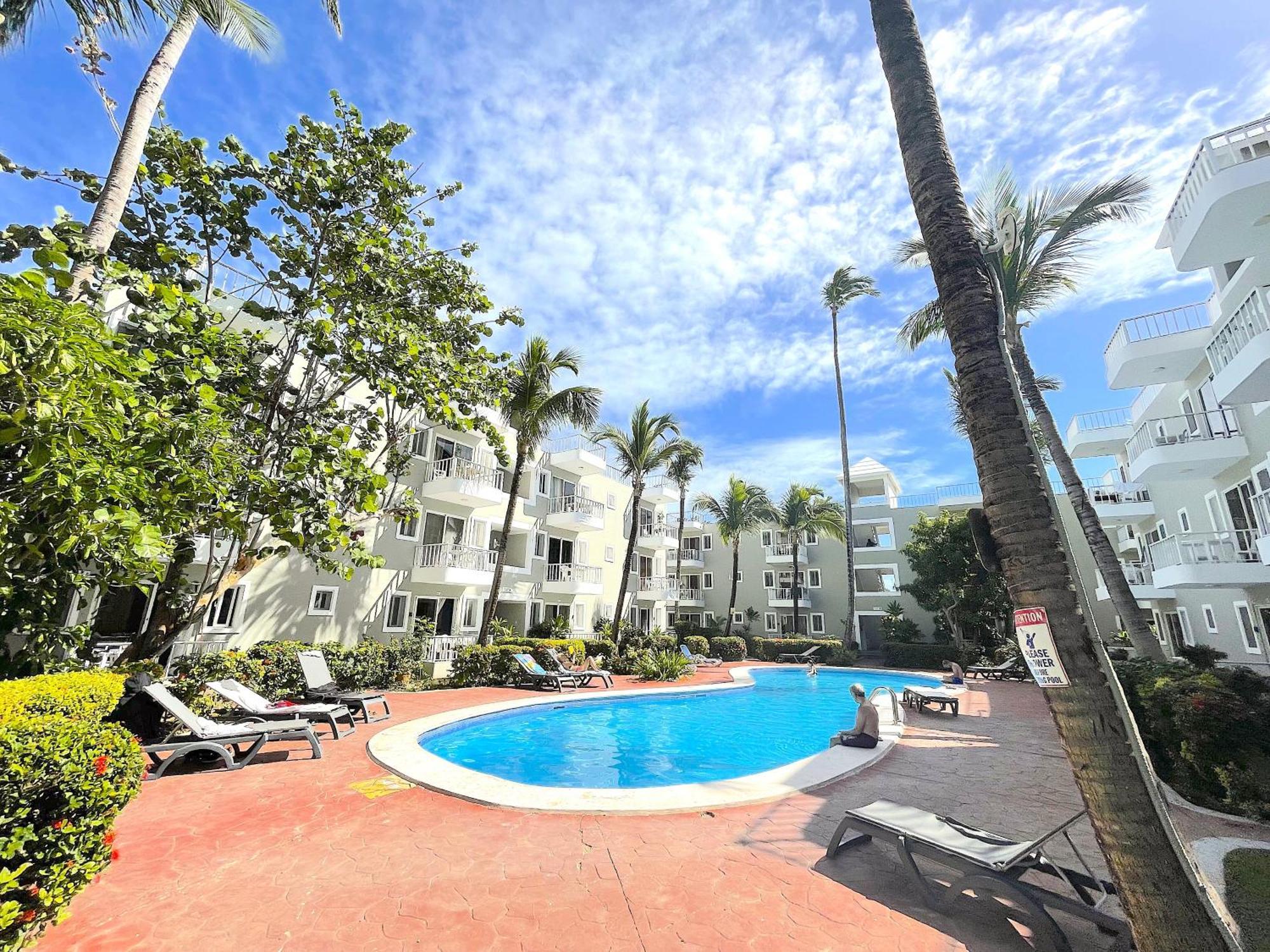 Tropical Adventures Sol Caribe Studios Suites Bavaro Beach & Pool Πούντα Κάνα Εξωτερικό φωτογραφία